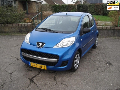 Peugeot 107 1.0-12V Accent