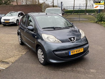 Peugeot 107 1.0-12V XR met airco en apk 02-2025