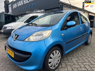 Peugeot 107 1.0-12V XS APK 3-11-2024 5 deurs