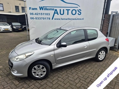 Peugeot 206+ 1.4 Millesim 200 clima 5 drs (bj 2011)