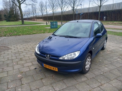 Peugeot 206 1.4 X-line