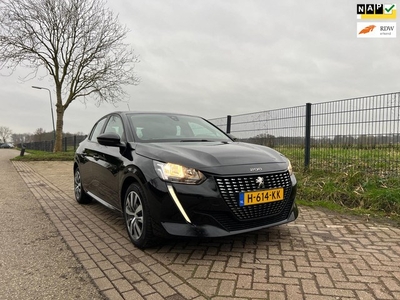 Peugeot 208 1.2 PureTech Active, Navigatie, Bluetooth