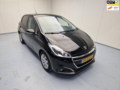 Peugeot 208 1.2 PureTech Blue Lion Navi Airco Cruise