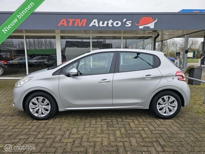 Peugeot 208 1.2 VTi Active 5Drs Airco Apk Cruise control