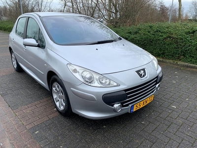 Peugeot 307 1.4-16V Premium ( km Origineel )