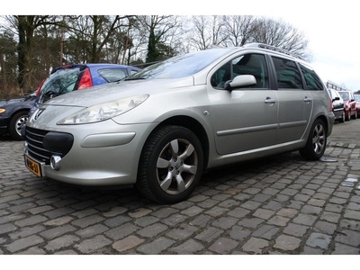 Peugeot 307 SW 2.0-16V XSi div exstra,s 254 dkm apk