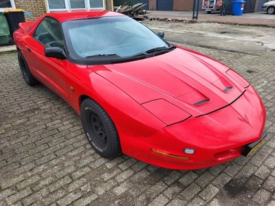 Pontiac FIREBIRD AUT 3.4 v6 coupe bj1994 zeer mooi rijd