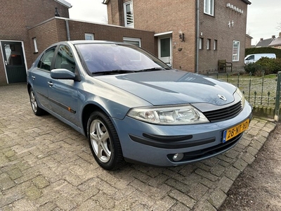 Renault Laguna 1.6-16V Expression *NIEUWE APK*