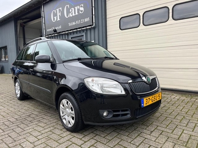 Skoda Fabia Combi 1.6-16V Ambiente LPG 2008 AUTOMAAT APK