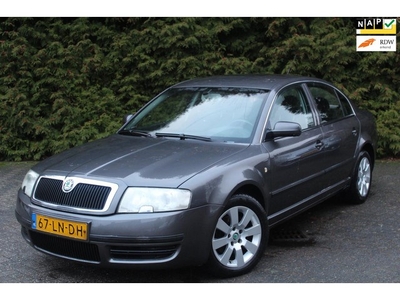 Skoda Superb 1.8 T Comfort 150PK Climate Control LMV