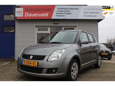 Suzuki SWIFT 1.3 Base, boekjes, 5deurs, airco, lederen