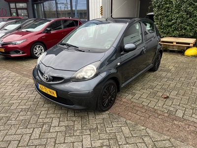 Toyota Aygo 1.0-12V +,NAP, Airco, Elektr.pakket, Inruil mog