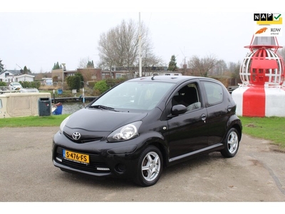 Toyota Aygo 1.0 VVT-i Comfort *Carplay *Navi *Airco