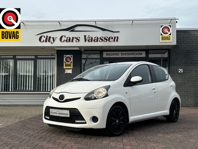 Toyota Aygo 1.0 VVT-i Comfort Orange 68 pk