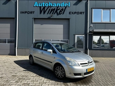 Toyota Corolla Verso 1.8 VVTI SOL (bj 2005)