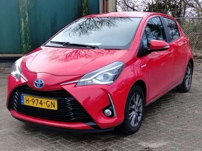 Toyota Yaris 1.5 Hybrid Dynamic Camera Cruise Info