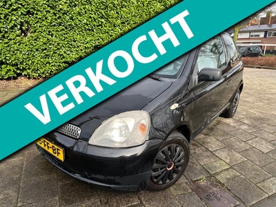 Toyota Yaris MET JAAR APK!