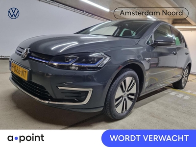 Volkswagen E-Golf E-DITION 136 pk | Warmtepomp | Navigatie | Achteruitrijcamera | Parkeersensoren Park assist | Adaptieve cruise control | Stoelverwarming, hatchback, bj 2020