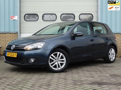 Volkswagen Golf 1.2 TSI Highline BlueMotion Cruise control