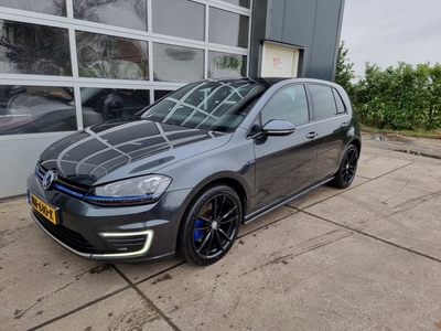 Volkswagen Golf 1.4 TSI GTE DSG Led