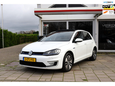 Volkswagen Golf 1.4 TSI GTE Pano keyless Stoelverwarming