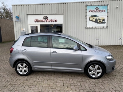 Volkswagen Golf Plus 1.6 TDI Highline--AUTOMAAT--ZEER MOOI