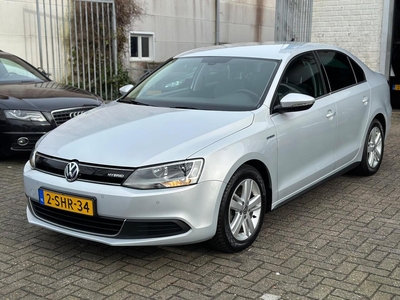 Volkswagen Jetta 1.4 TSI Hybrid Comfortline Bj:2013 Aut. Navi CruiseControl NAP, sedan, bj 2013