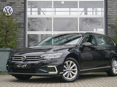 Volkswagen Passat VARIANT 1.4 TSI PHEV GTE BNS MASSAGE - AD. CRUIS - STOELVERW., stationcar, bj 2020