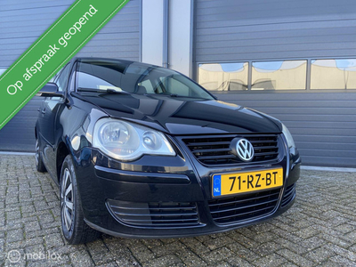 Volkswagen Polo 1.4-16V Comfortline Uitvoering _ 2e Eigenaar