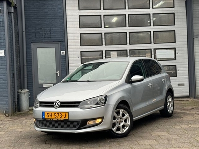 Volkswagen Polo 1.4-16V Highline Airco Navi LMV