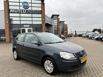 Volkswagen Polo 1.4-16V Optive Automaat Airco NAP APK