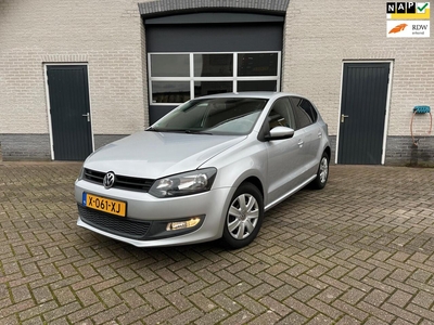 Volkswagen Polo 1.4-16V Style - 85 PK - 5 deurs - airco, hatchback, bj 2011