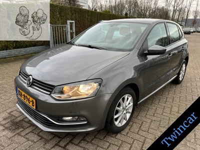 Volkswagen Polo 1.4 TDI Comf.Connected Series AC NAVI PDC