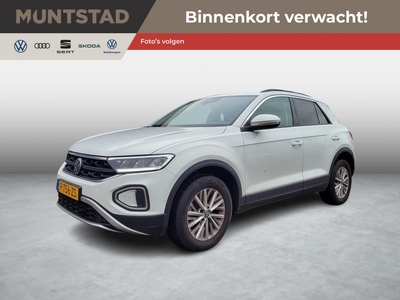 Volkswagen T-ROC 1.0 TSI 110 PK Life Business | Navigatie | Adaptive Cruise | Camera | Apple CarPlay | Park Assist | DAB |, terreinwagen/pick up, bj 2022