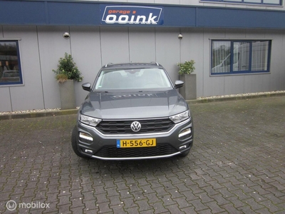 Volkswagen T-ROC 1.5 TSI Style Automaat, terreinwagen/pick up, bj 2020