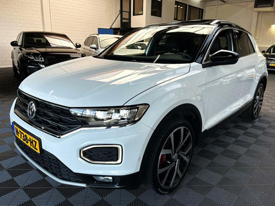 Volkswagen T-Roc 2.0 TSI 4Motion Sport| PANO| Apple/Android| Virtual