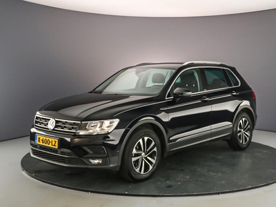 Volkswagen Tiguan Comfortline Business 1.5 150 pk TSI DSG Automaat Navigatie, Trekhaak, Stoelverwarming, Adaptive Cruise control, Dodehoek detectie, terreinwagen/pick up, bj 2020