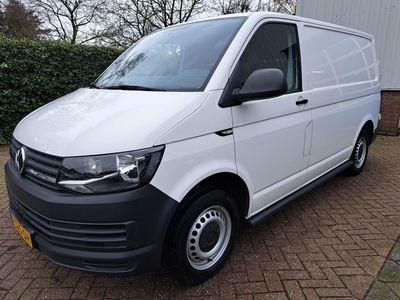 Volkswagen Transporter 2.0 TDI L1H1 AIRCO 3 ZITPLAATSEN 102PK, bedrijfswagen, bj 2017