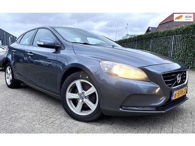 Volvo V40 1.6 D2 KINETIC NAVI/PDC/ECC/LMV/NIEUW (bj 2013)