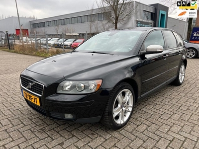 Volvo V50 2.0D Edition II Sport - Navi - Airco - Cruise -