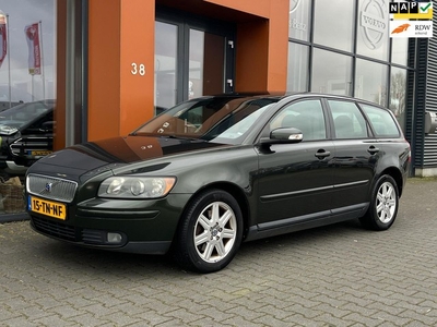 Volvo V50 2.4 Edition II automaatTrekhaakPDCCruiseAirco