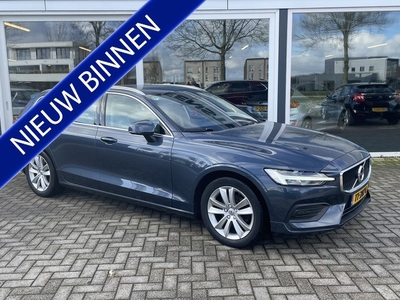 Volvo V60 2.0 D3 Momentum 50% deal 10475,- ACTIE Navi /