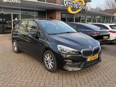 BMW 2 Serie Active Tourer 220i High Exe. / Trekhaak /