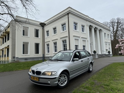 BMW 3 Serie 316i Touring AUTOMAAT Black&Silver II