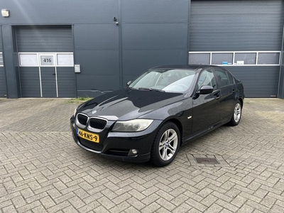 BMW 3 Serie 318i Business Line NAP Navi CC (bj 2010)