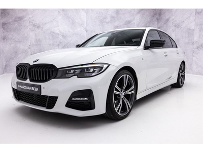 BMW 3 Serie 318i Executive Edition M-Sport Pano