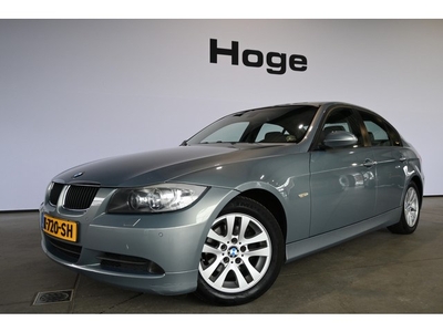 BMW 3-serie 320i Executive Automaat Airco ECC Xenon PDC