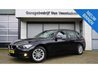 BMW 3-serie Touring 318d 150pk Luxury Leder Navi