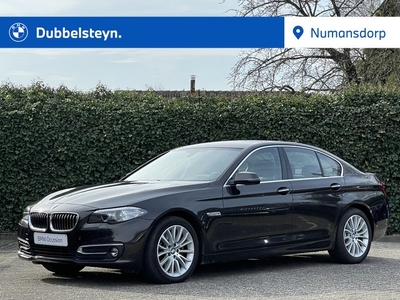 BMW 5 Serie Sedan 520i Exe Luxury Line Sport Stoel.