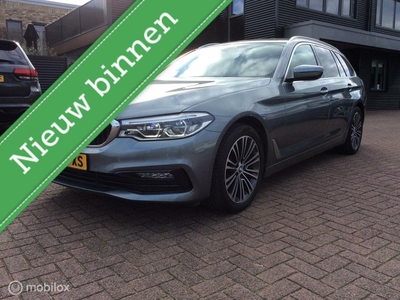 BMW 5-serie Touring 520d High Executive Head up leder M-st